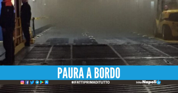 Traghetto, foto ANSA