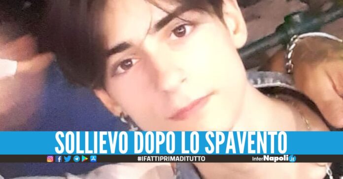 Gioia nel quartiere di Ponticelli, il 17enne Vincenzo è stato ritrovato
