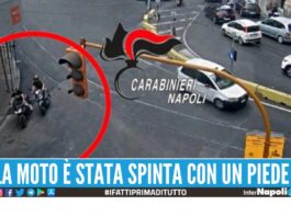 Rubano una moto con il 'metodo a spinta', 2 arresti a Napoli