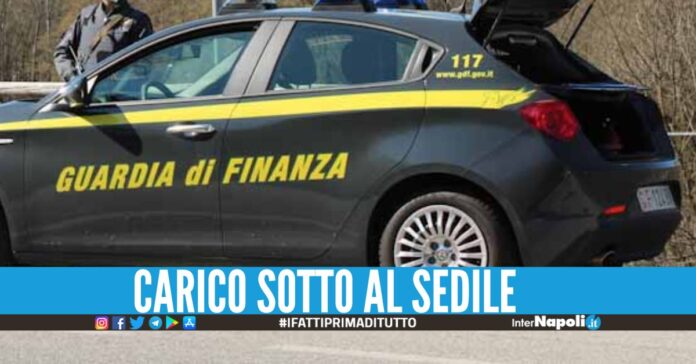 Beccato sulla Salerno-Reggio Calabria con oltre 10 kg di cocaina