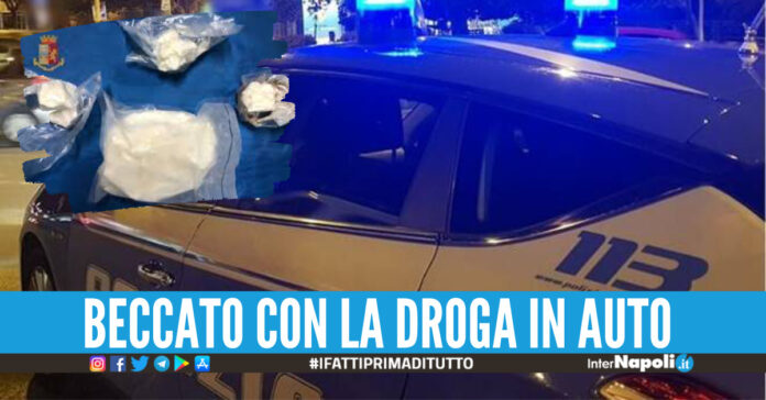 Polizia foto repertorio, cocaina sequestra in alto a sx