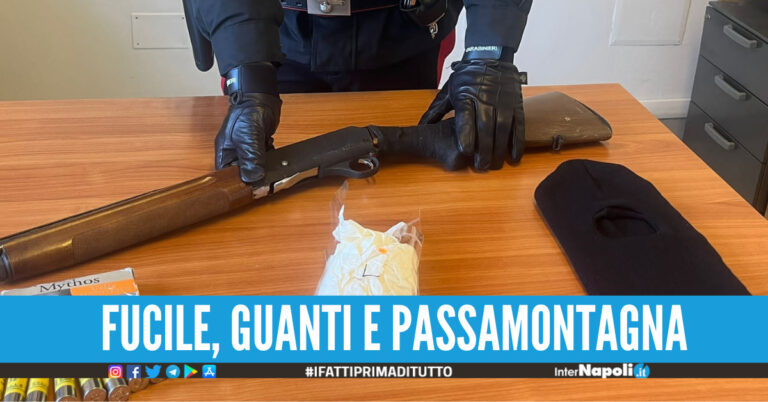 Blitz dei carabinieri a Giugliano, trovato il kit per le rapine: 38enne in manette