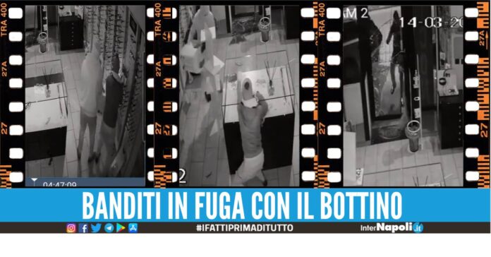 Furto con 'spaccata' nell'ottica a Marano, il video dell'assalto