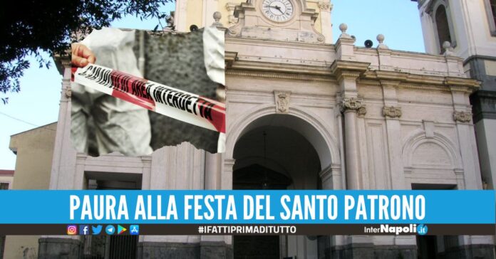 Omicidio di camorra tra la folla di fedeli, doppio arresto dopo 17 anni