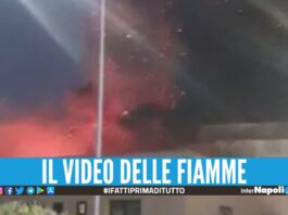 Incendio nella fabbrica a Marcianise, nube nera visibile da chilometri