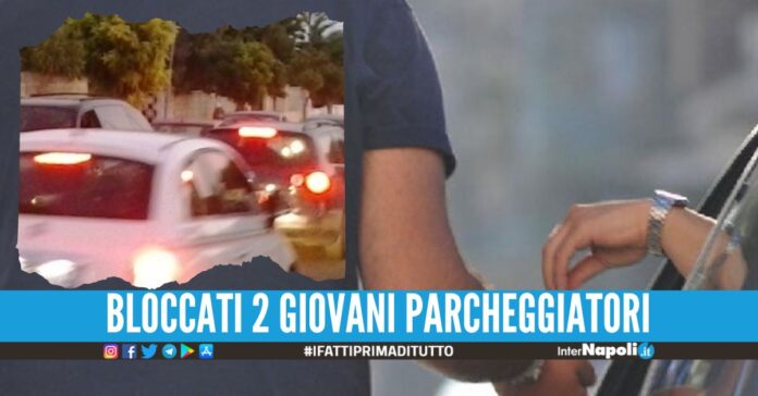 Follia sui lidi di Licola, volano sputi e pugni contro gli agenti della municipale