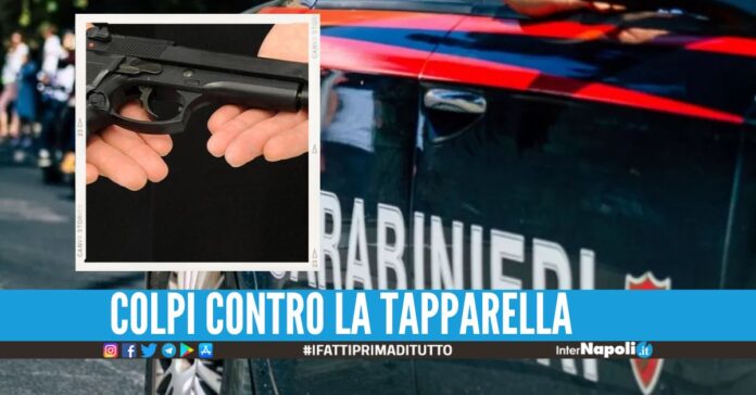 Ragazzini sparano contro una casa ad Arzano, trovata una pistola ad aria compressa