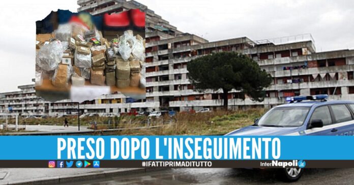 Girava con 39 kg di hashish a Scampia, catturato 22ene di Marano