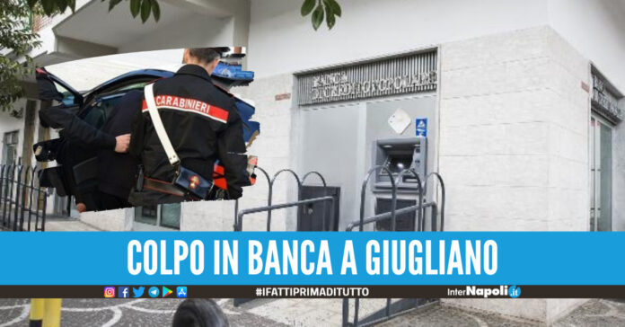 Assalto in banca a Giugliano, 3 banditi via con il bottino