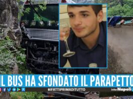 Bus turistico precipita in Costiera Amalfitana, morto l'autista Nicola