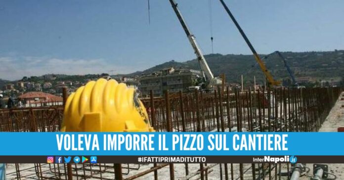 Minaccia l'imprenditore edile, preso affiliato del clan Ferrara-Cacciapuoti