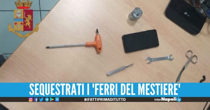 Tentano il furto d'auto nel rione Loggetta, beccati con la chiave a T