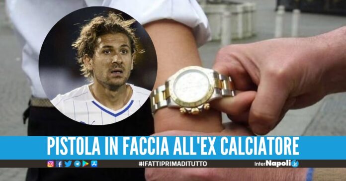 Cerci minacciato per il Rolex, ma si accorge che la pistola è finta: banditi via a mani vuote