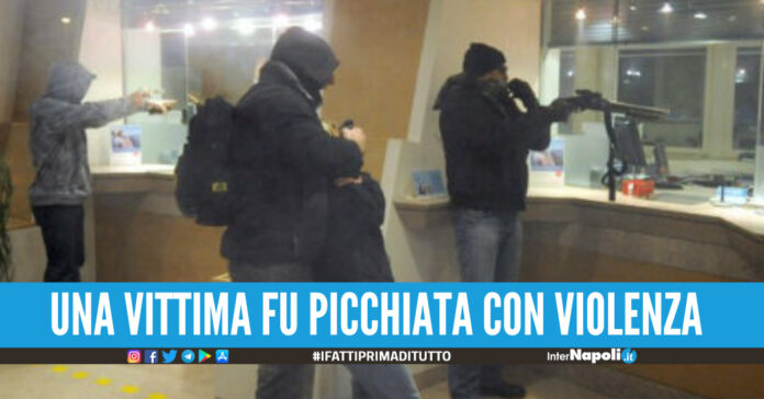 Otto rapine in un mese nel Napoletano, chiesta la condanna per 3 giovani