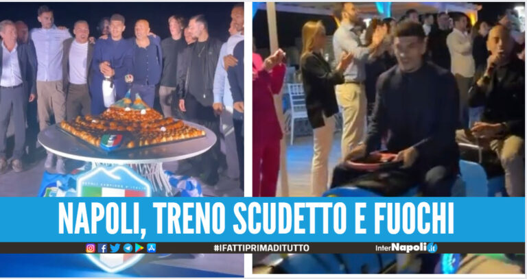 Grande festa a Bacoli per il Napoli Campione, giocatori sul trenino scudetto poi i fuochi d’artificio: 6 assenti