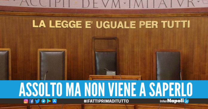 Uomo viene assolto ma il suo avvocato muore e lui resta ai domiciliari per due anni.