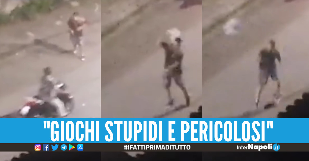 Giugliano, ragazzi si fanno la guerra a colpi di spazzatura