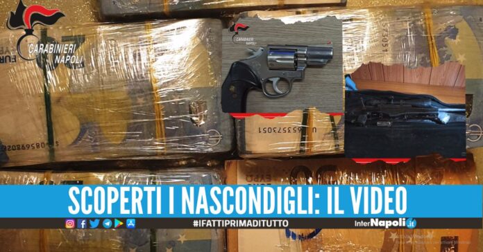 Blitz contro la camorra di Caivano: trovati kalashnikov e i pacchi di soldi