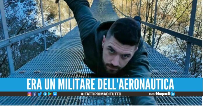 Vincenzo muore nell'incidente in moto, lutto a Caserta
