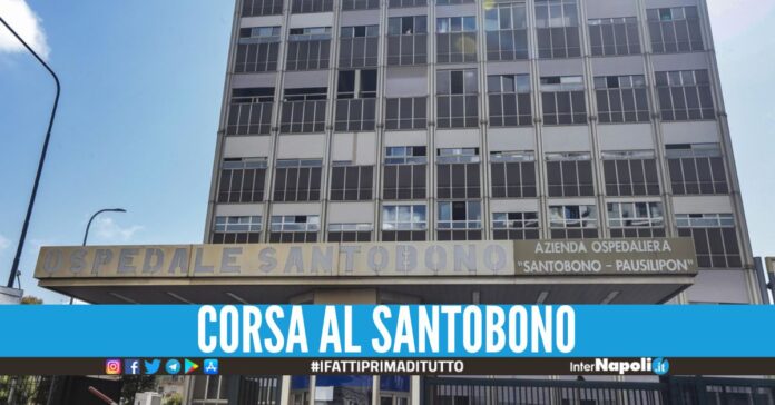 Paura alle palazzine a Pomigliano, 13enne precipita dal balcone