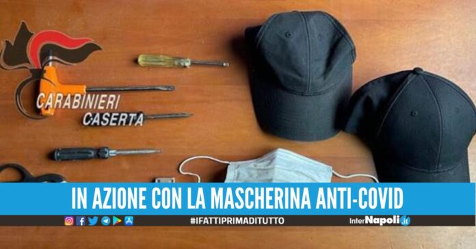 Partono da Giugliano per rubare le auto, presi 2 scassinatori