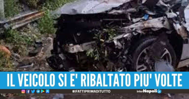 Auto contro guardrail, tragedia in Campania: morta un’intera famiglia