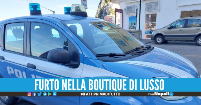 Furti nella via dello shopping a Capri, turisti presi prima della partenza