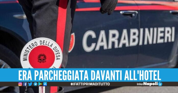 Auto rubata a Qualiano, ritrovata lungo la Circumvallazione Esterna