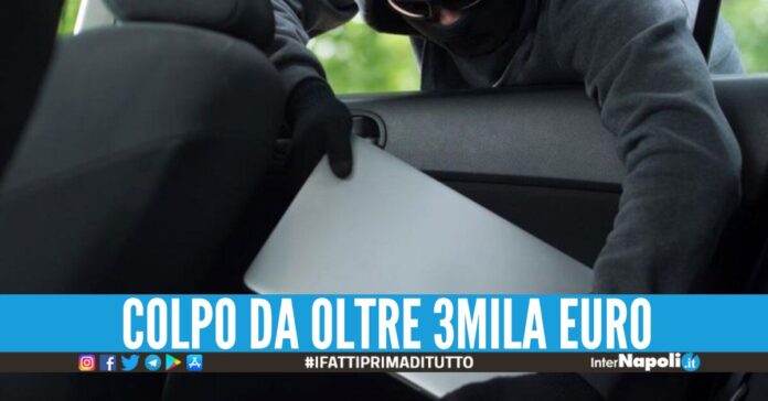 Rubano i pc Apple nel negozio: 3 arresti tra Giugliano, Grumo e Cesa