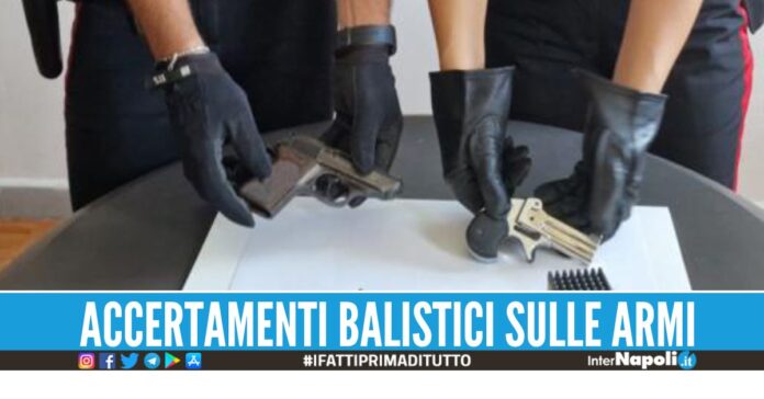 Nascondeva in casa due pistole, 27enne arrestato a Volla