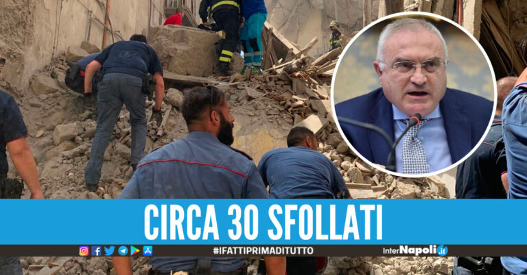 Crollo Torre del Greco, il Prefetto: “Non risultano altri dispersi”. Evacuate alcune palazzine, circa 30 sfollati