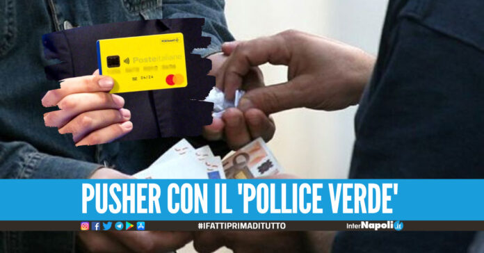 Percepiva il reddito di cittadinanza e spacciava droga, pusher arrestato a Grumo Nevano