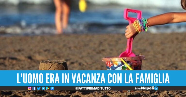 Choc a Rimini, molesta due bimbe in spiaggia: le mamme lo linciano e lo fanno arrestare