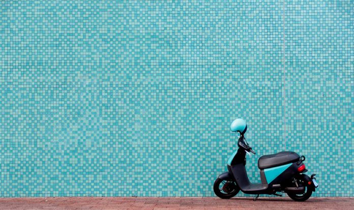 Come capire se l'albero di trasmissione dello scooter non funziona correttamente