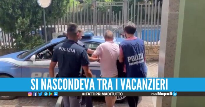 Il latitante non rinuncia alla vacanza al mare, catturato nel B&B