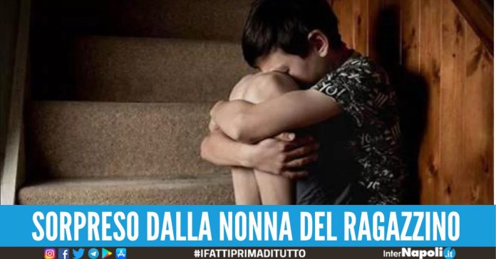 abusi su un ragazzino benevento