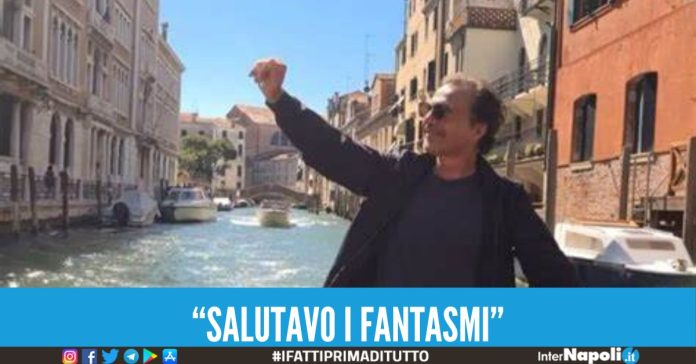 Antonio Zequila deriso per aver salutato un pubblico di fan che non c'era.