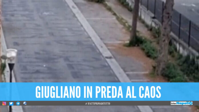 I cittadini di Giugliano si lamentano degli schiamazzi e del disturbo continuo proveniente dalla strada.
