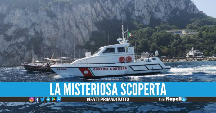 Giallo in mare a Capri, cadavere trovato vicino alla grotta