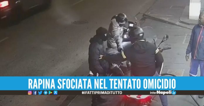 Ingegnere colpito per difendere lo scooter, 17enne arrestato a Napoli