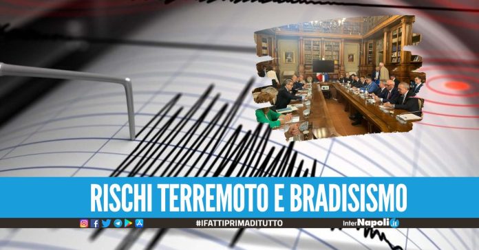 Rischi terremoto e bradisismo, incontro Comuni-Governo Subito un piano di analisi delle vulnerabilità del territorio