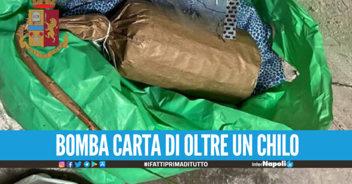 Bomba scoperta a Secondigliano, l'ordigno trovato dalla polizia nei pressi di uno stabile