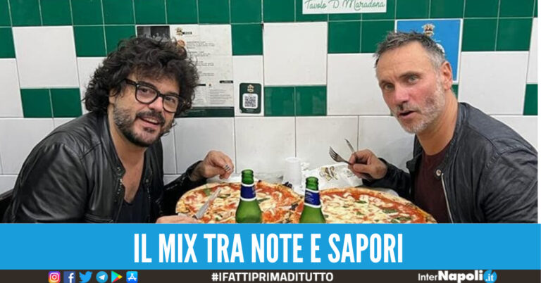 Nek e Francesco Renga si godono Napoli, pizza all’Antica Pizzeria Da Michele dopo il concerto al teatro Augusteo