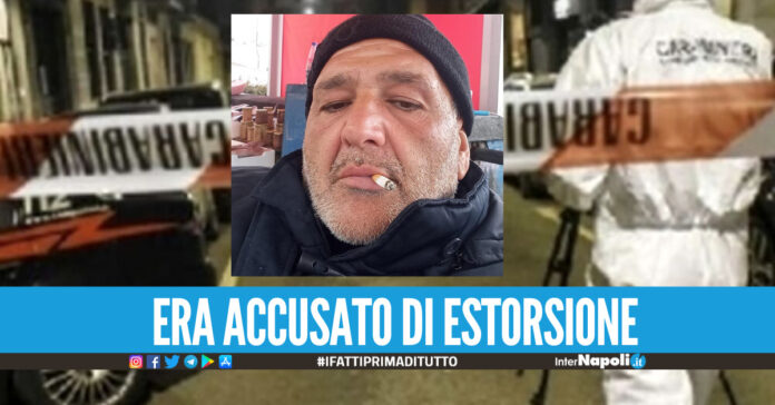 Carabinieri arrestano pregiudicato a Napoli, ignoti lanciano una fioriera dalla finestra e distruggono la pattuglia