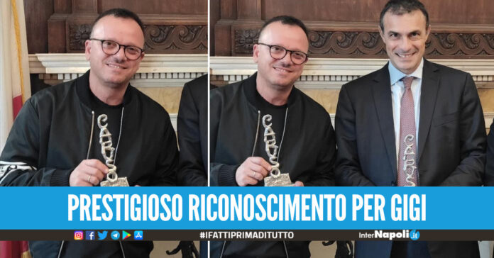 Gigi D'Alessio premiato a New York