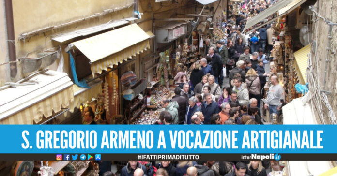 Il Tar dà ragione al Comune, stop al food a San Gregorio Armeno La strada dei presepi va tutelata