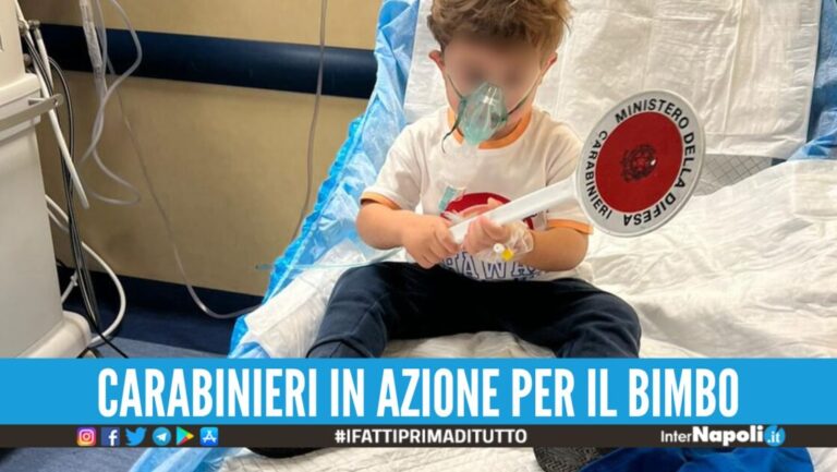 Andrea salvato dalla corsa all'ospedale di Torre del Greco: "È in shock anafilattico"