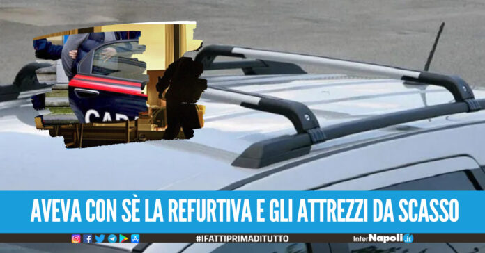 C'è un uomo sospetto!. Condomini chiamano i carabinieri, ladro fermato in strada a Melito