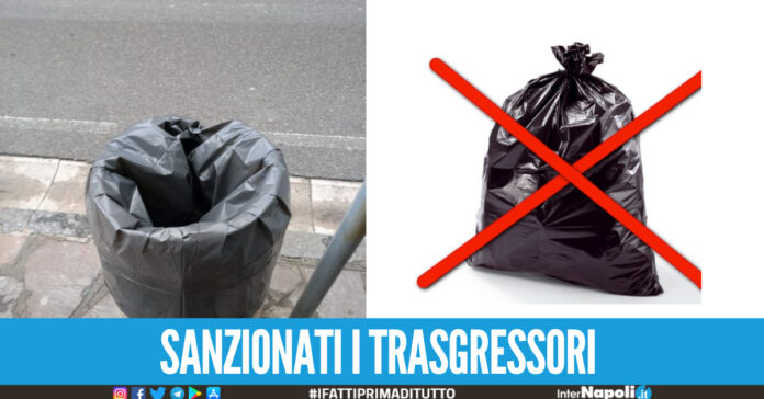Qualiano dopo 4 anni dal divieto nessuno rispetta la legge. Sanzioni fino a 250 euro contro l'uso dei sacchi neri