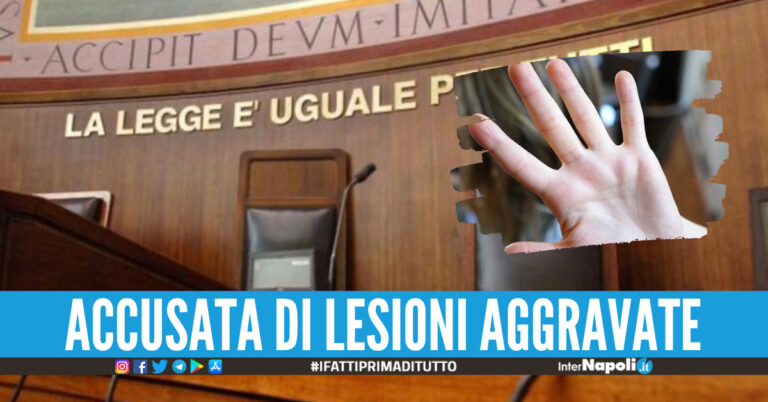 Sorelle sfregiate con l’acido a Napoli, zia condannata a 9 anni e 9 mesi